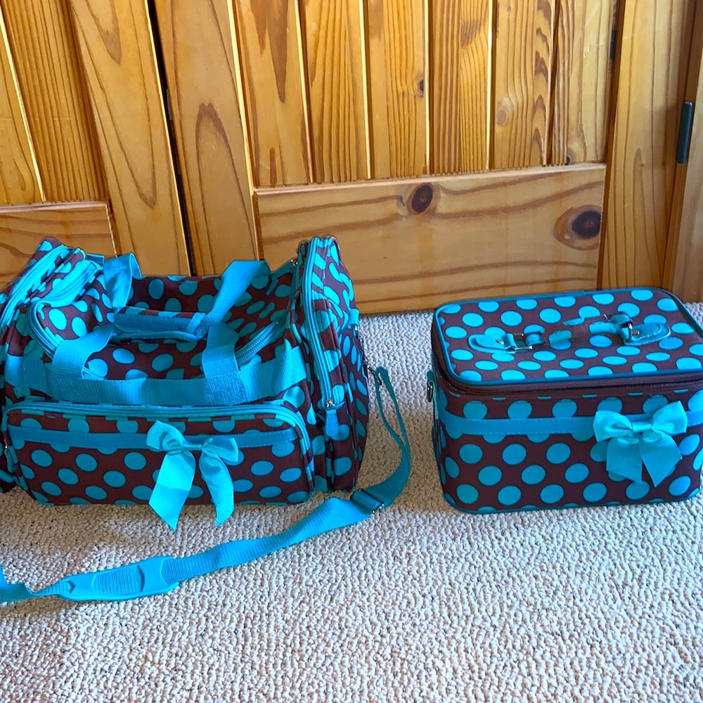 Matching polka dot travel set
